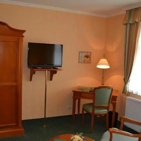 Alter Kutschenbauer Bed and Breakfast 3*