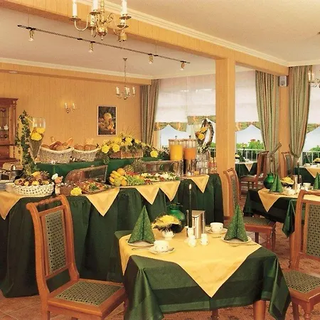 Oda ve Kahvaltı Alter Kutschenbauer